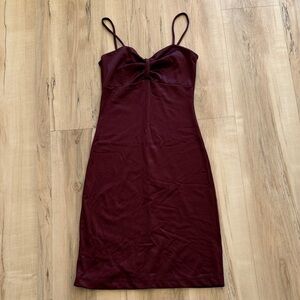 Elegant Burgundy Spaghetti Strap Dress